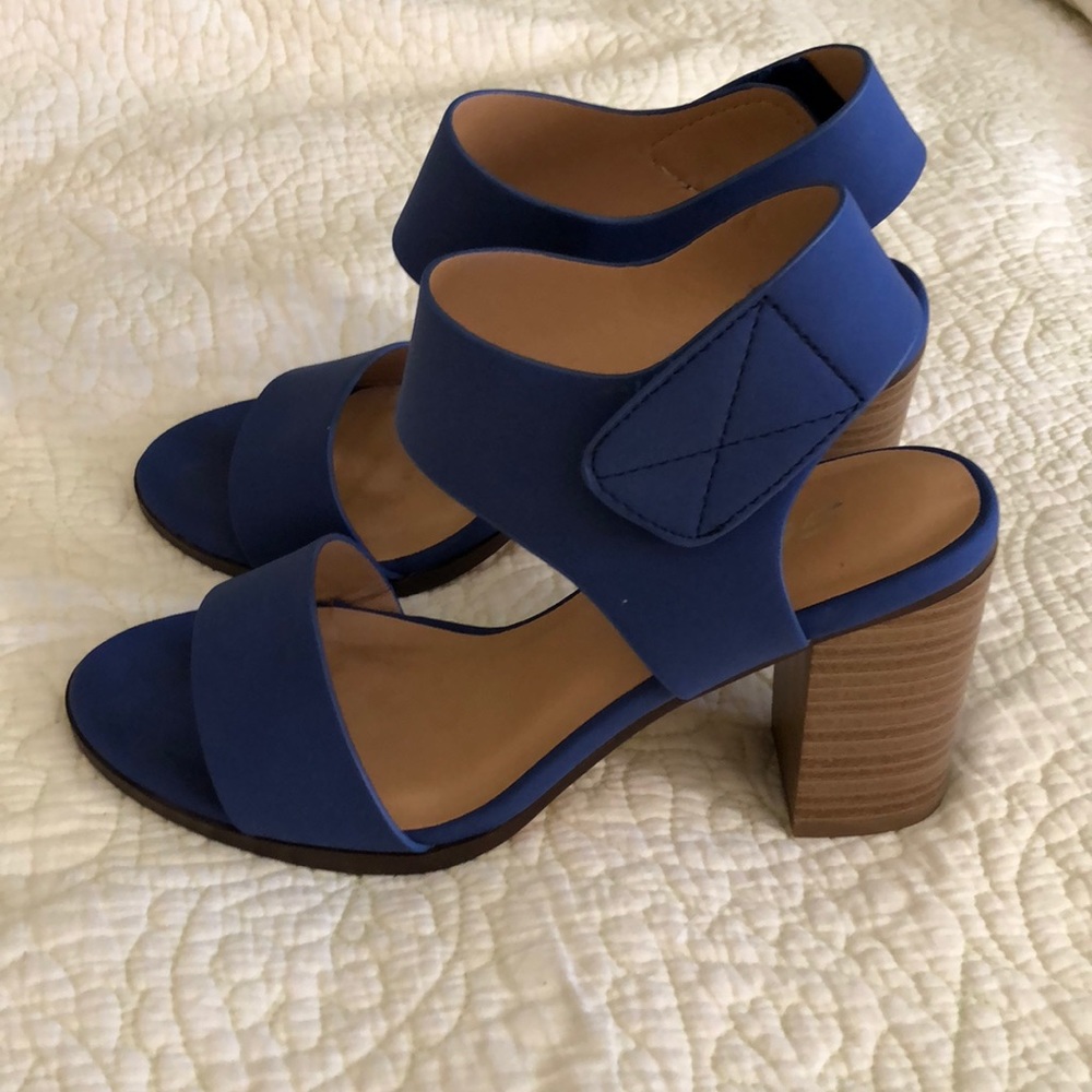 Super Blue Sandals with 3” heels 5 1/2